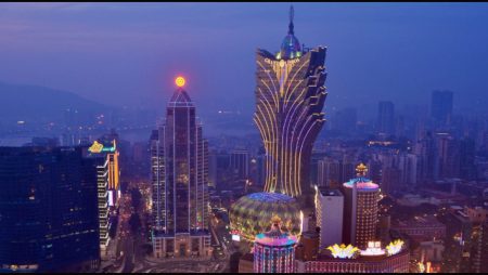 Macau records comparable rise in October visitor numbers