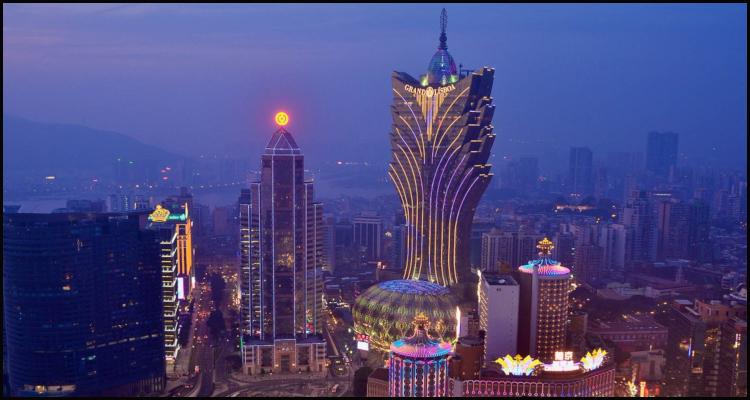 Macau records comparable rise in October visitor numbers