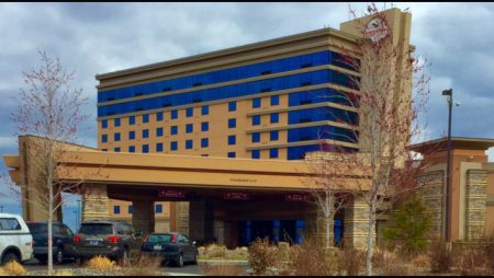 Oregon tribal casino temporarily closed due to coronavirus outbreak