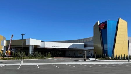 Hard Rock Casino Northern Indiana celebrates grand opening