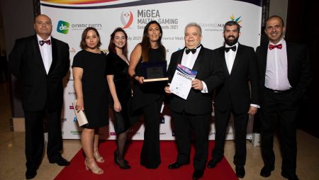 FinXP wins Malta’s Best Alternative Banking Award