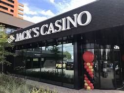 Jack’s Casino sponsors Dutch curling