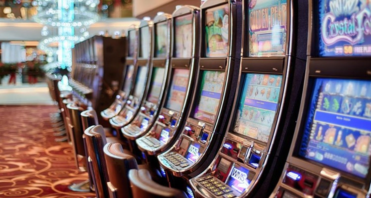 President of Paraguay signs new slot machine restriction bill