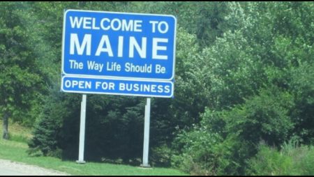 Online sportsbetting legalized in Maine following gubernatorial endorsement