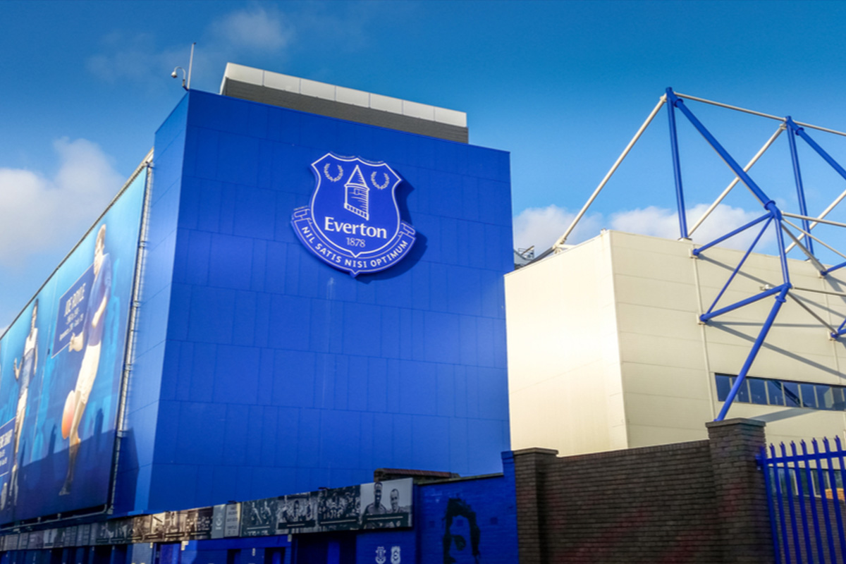 Everton Signs Club-record Deal with Stake.com