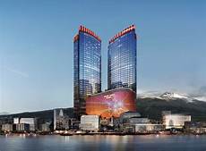 Korean casino opens to foreigners