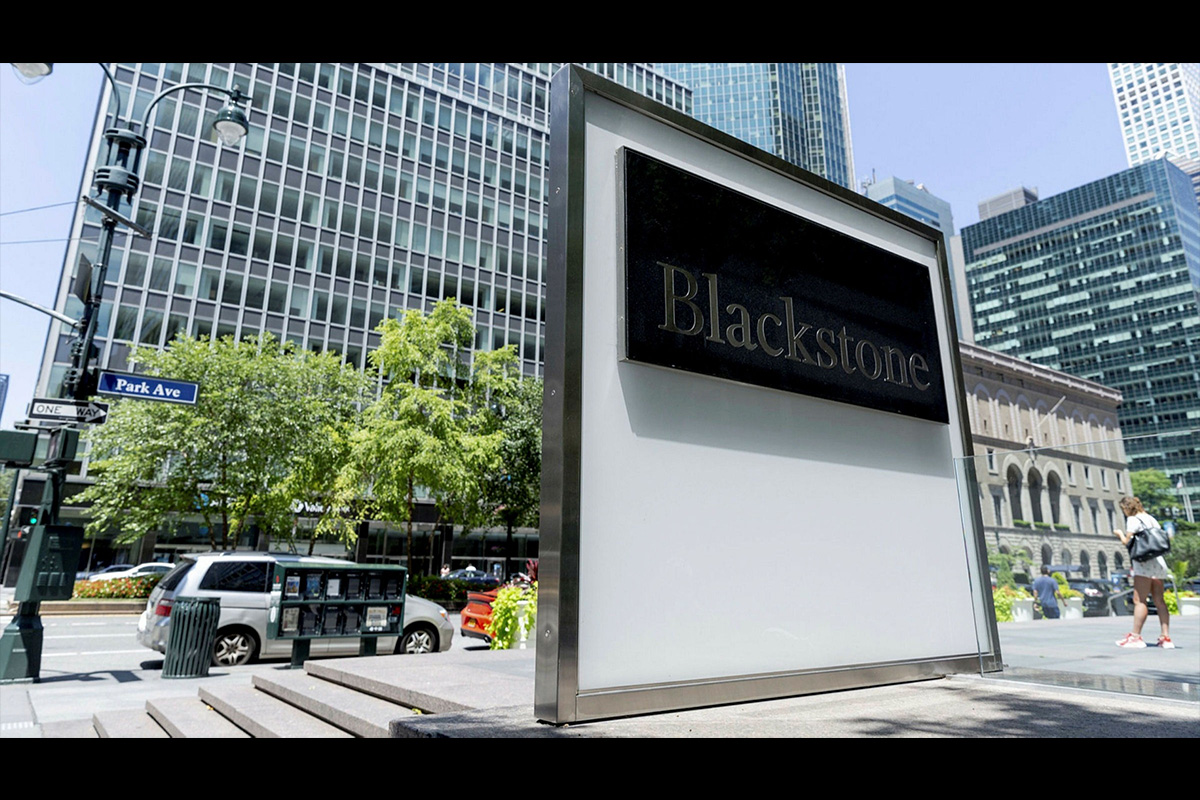 Blackstone Appoints Ian Silk as Chairman of Crown Melbourne