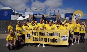 Yellow laces support anti-gambling group