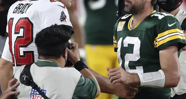 Aaron Rodgers & Tom Brady continue to Cry & Throw Fits as their teams keep Struggling