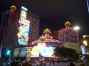 Macau cuts quarantine for foreigners